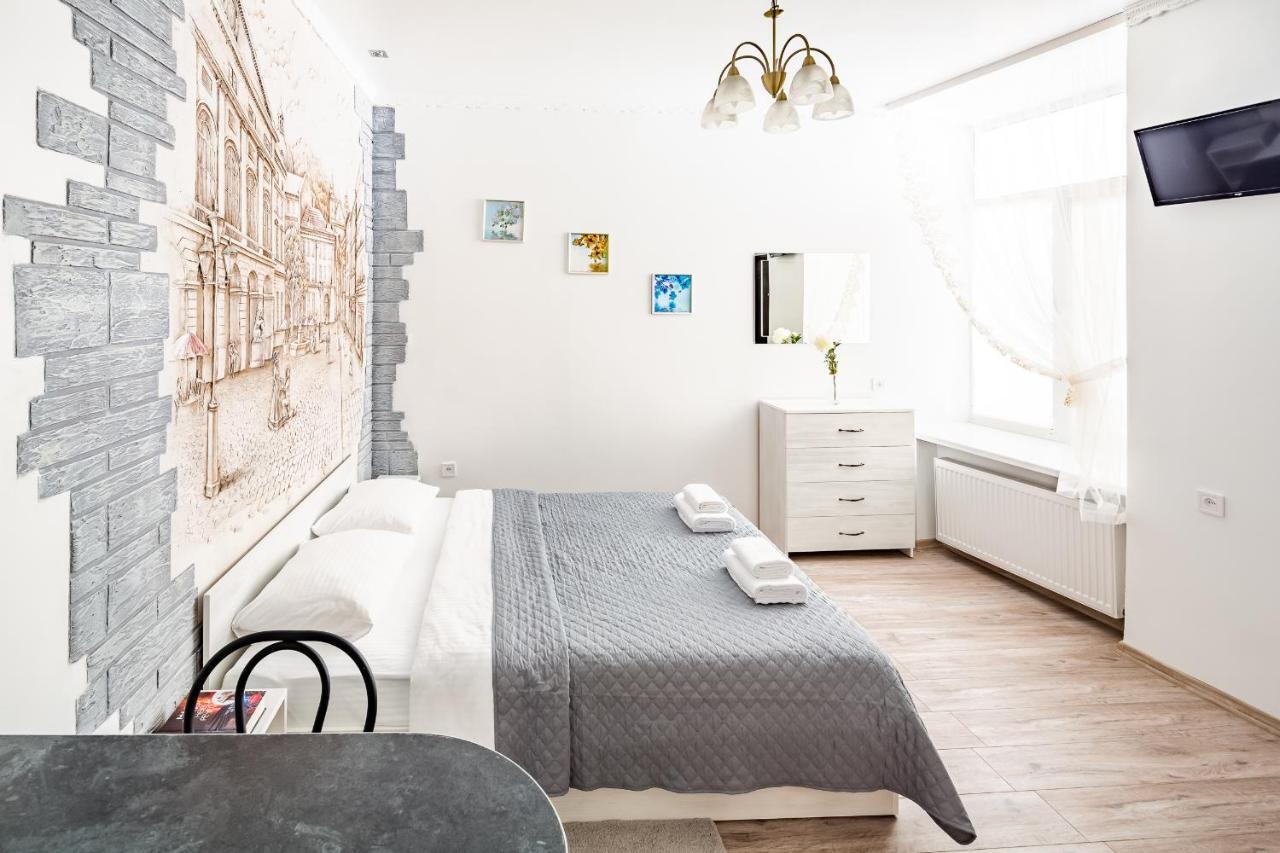 Beautiful Apartments In The Center Lviv Exterior foto
